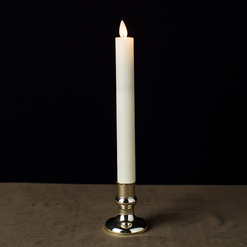 Elfenbeinfarbene, flackernde, flammenlose Stabkerzen